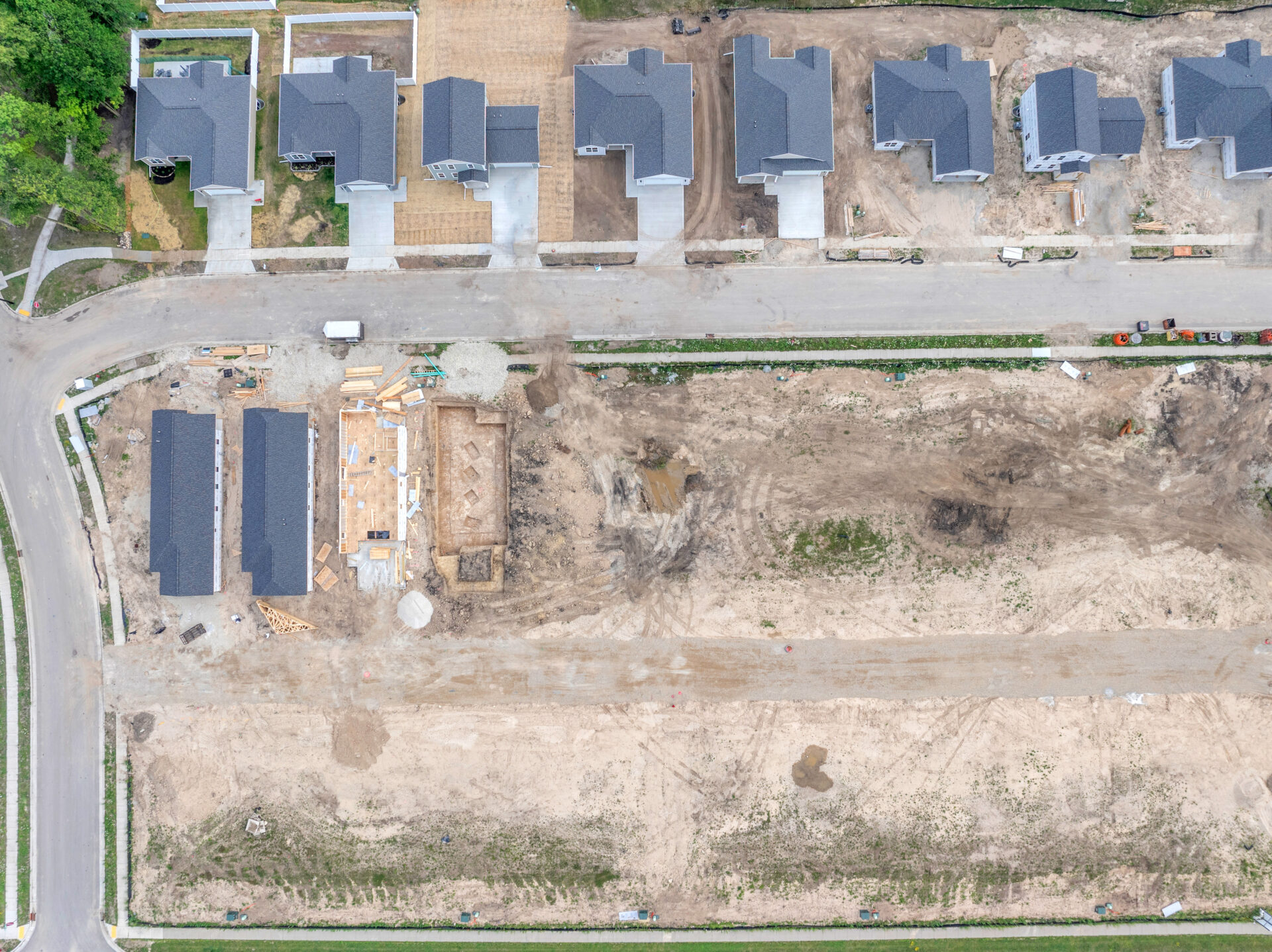 Hillcrest Builders & Construction, Inc.